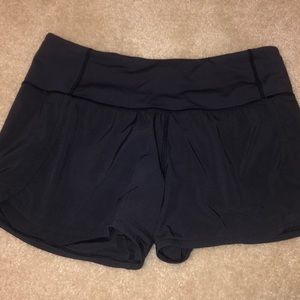 Lulu lemon Speed Up Short